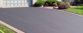 Best Driveway Pressure Washing  in Ama, LA